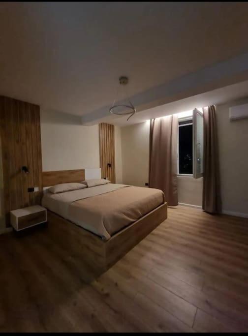 Peace And Love Luxury Apartment In Center, New Bazaar 2 Tirana Exterior foto